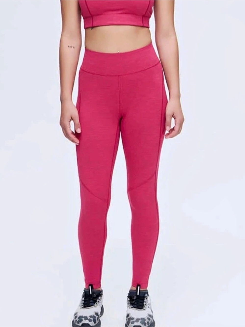 Outdoor Voices TechSweat Core 7/8 Leggings Pink Medium